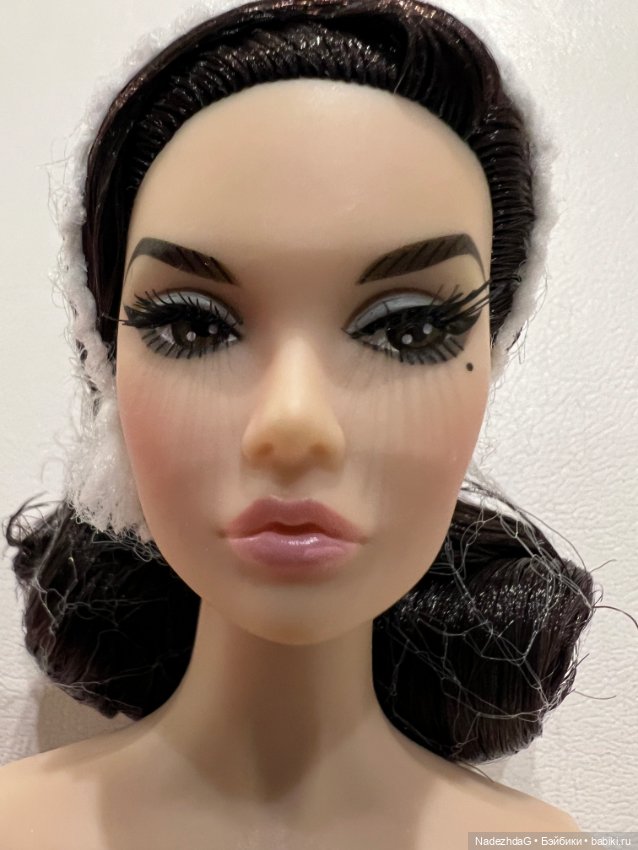 Poppy Parker Pink of Perfection is the 15th anniversary нюд (фото 3)