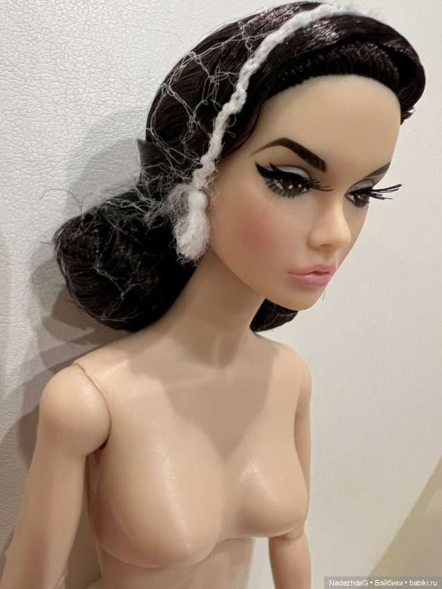 Poppy Parker Pink of Perfection is the 15th anniversary нюд (фото 6)