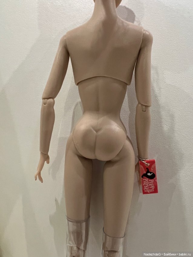 Glamour Pink! Poppy Parker Нюд