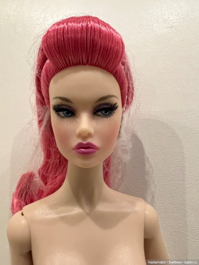 Glamour Pink! Poppy Parker Нюд