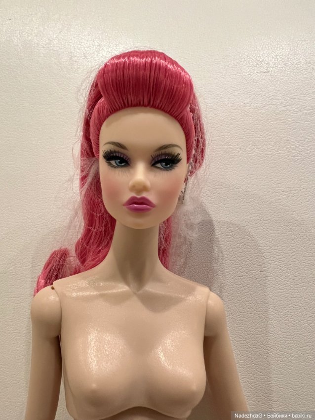 Glamour Pink! Poppy Parker Нюд