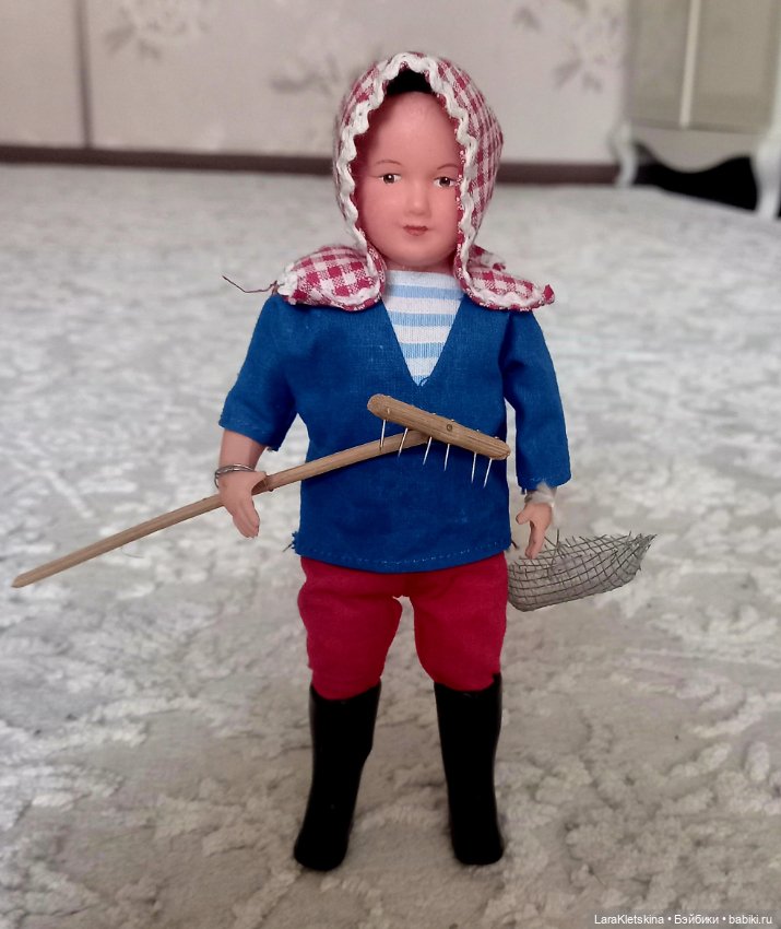 Кукла из пластика. Petitcollin Франция