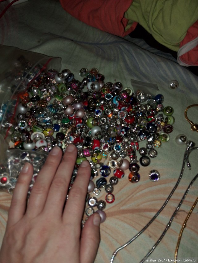 Шармы, браслеты бижутерия (фото 8)