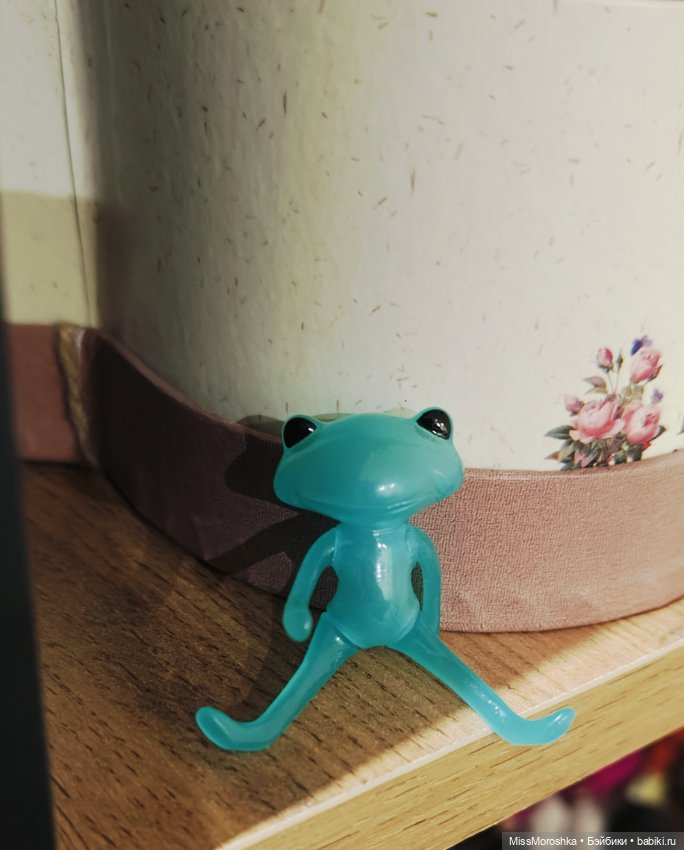 Маленький Wonder frog — Коллекционные фигурки (фото 2)