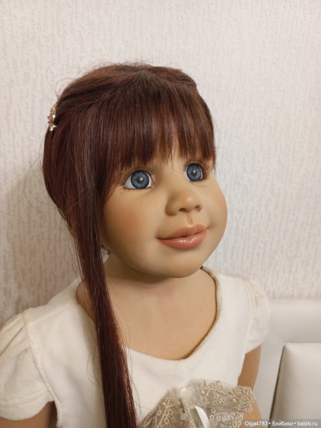 Карина от Monika Peter-Leicht (фото 3)