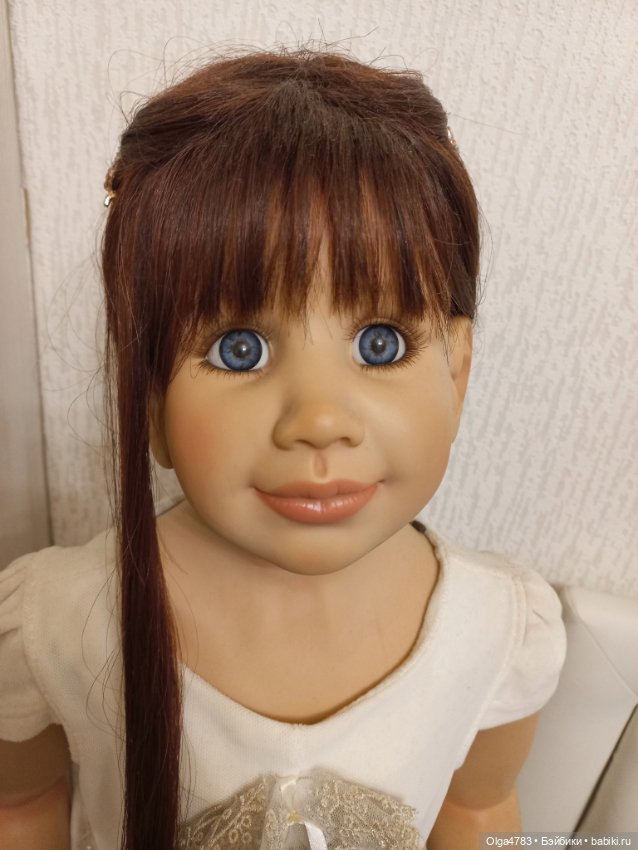 Карина от Monika Peter-Leicht (фото 4)