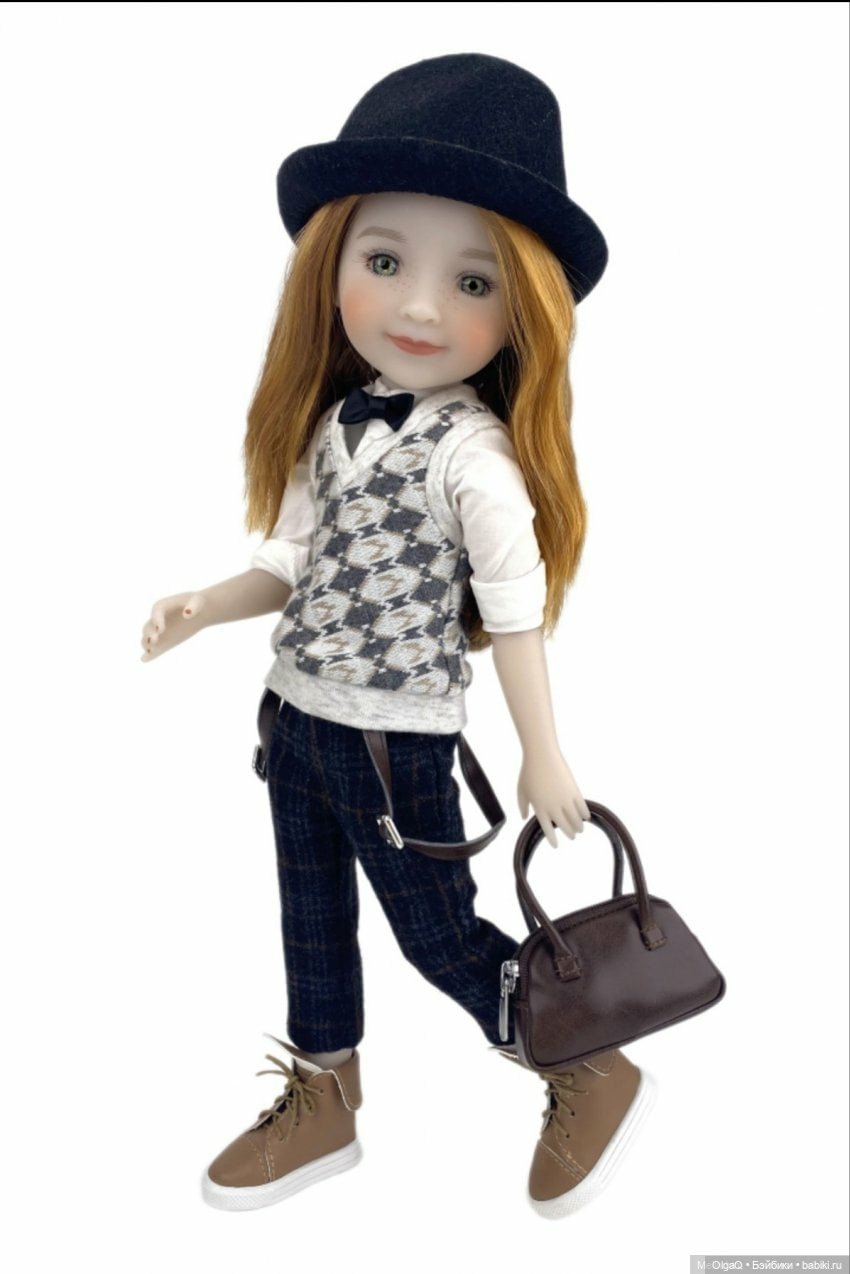 Александра Ruby Red — Игровые куклы (фото 7)