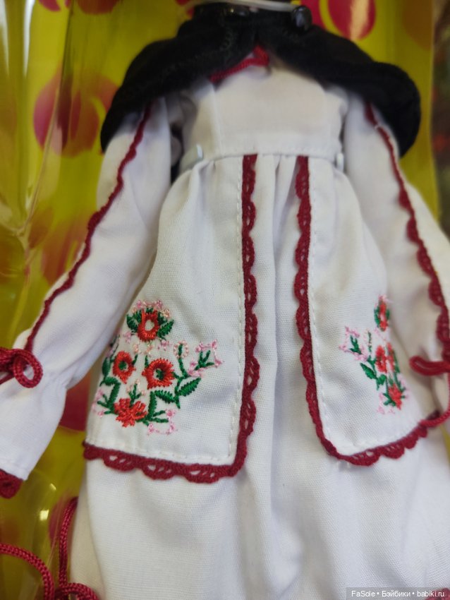 Momoko Doll Lovely Folklore (фото 5)