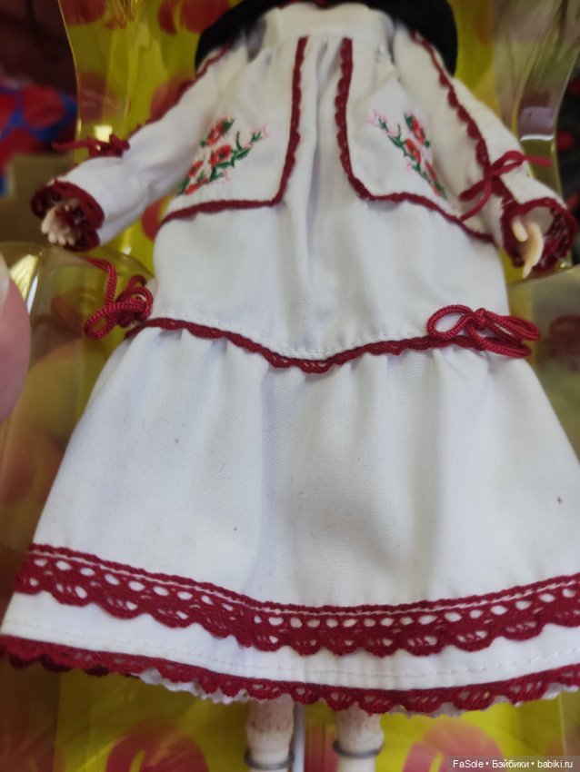 Momoko Doll Lovely Folklore (фото 6)