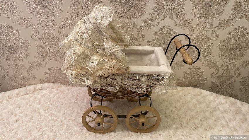 Ретро колясочка для кукол до 20 см