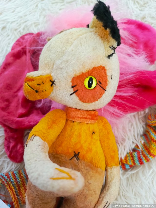 Трехцветная кошечка Марта