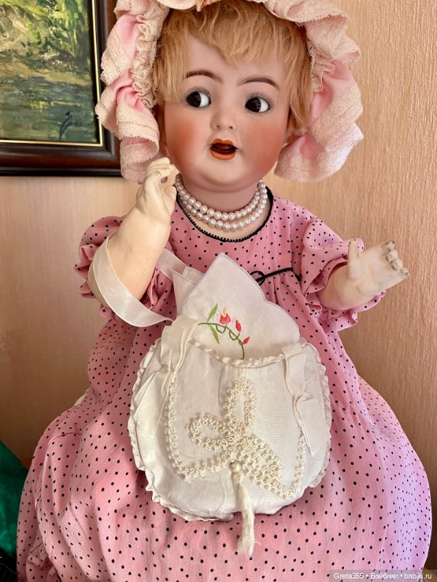 Антикварная сумочка из шелка и платочек с ручной вышивкой