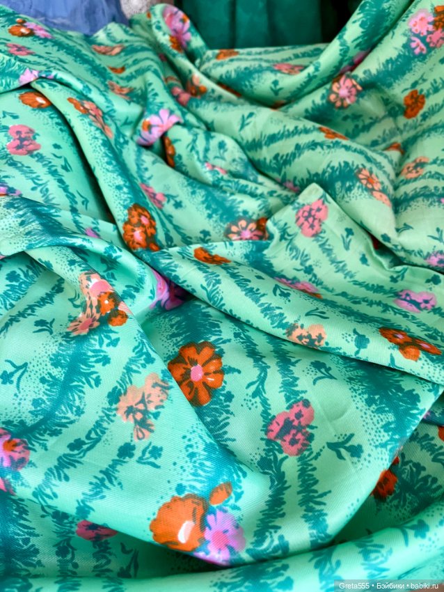 Новый отрез винтажного ацетатного шелка , 70/е годы , для пошива винтажным куклам (фото 4)