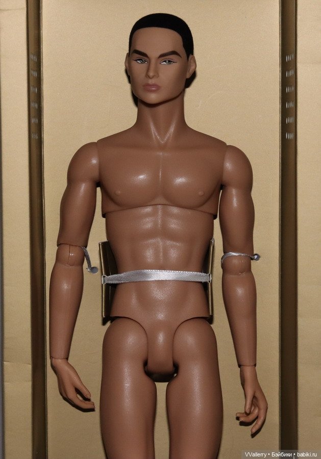 Falling Leaves Laird Drake нюд