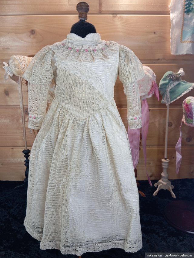 Одежда платье на антикварную куклу ростом 60-70 см