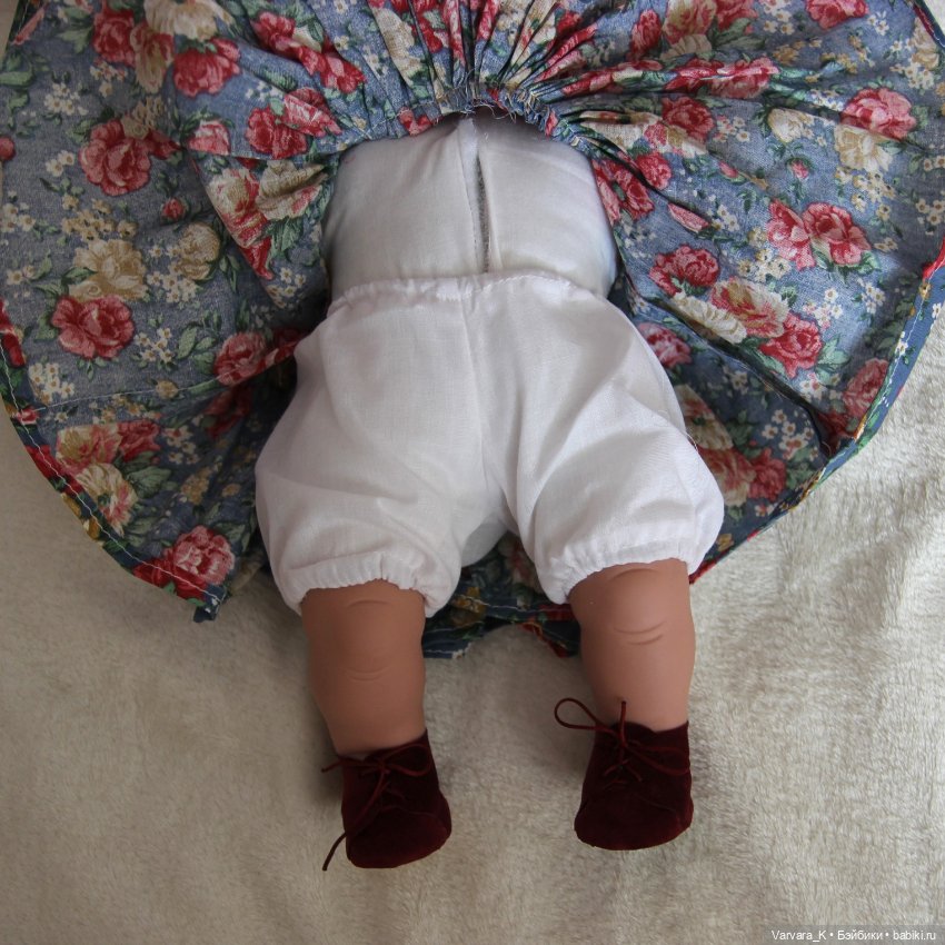 Мягконабивная кукла Rauber Карла в нарядном платье, 33 см (фото 9)