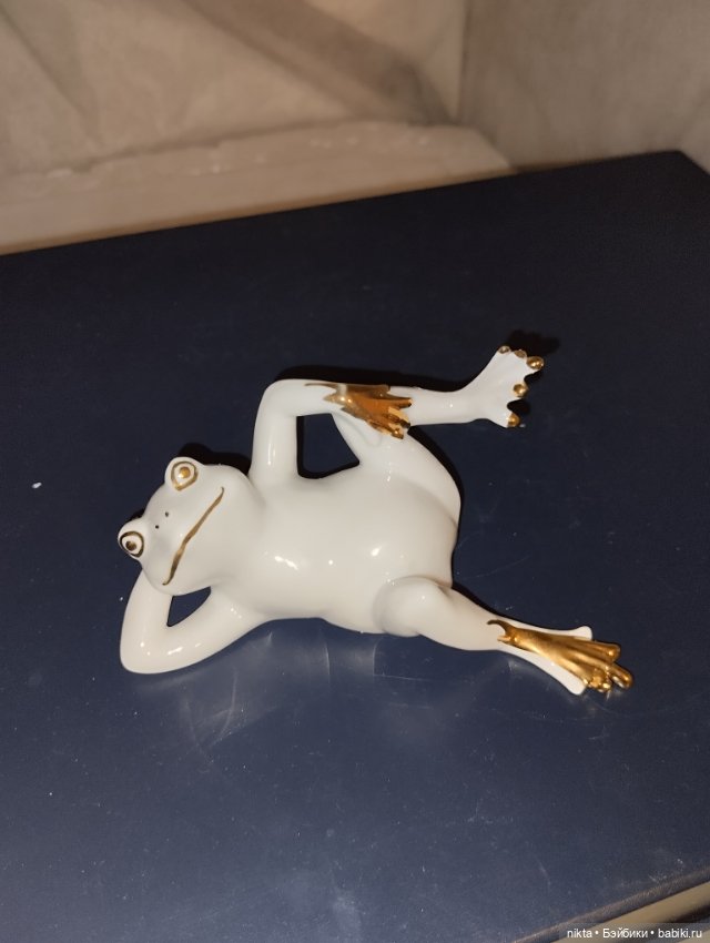 Статуэтка, фигурка Лягушка