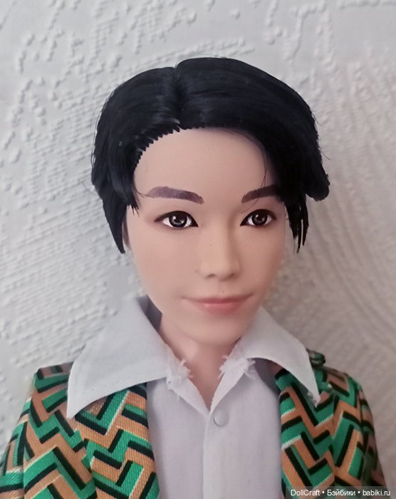 Парень из BTS — Игровые куклы (фото 2)