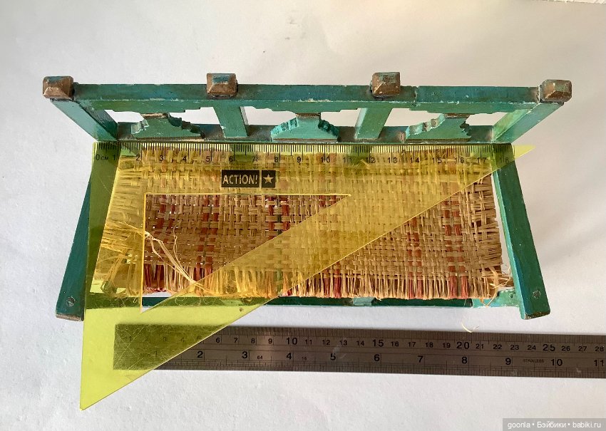 Кукольная скамейка — Антикварные игрушки (фото 6)