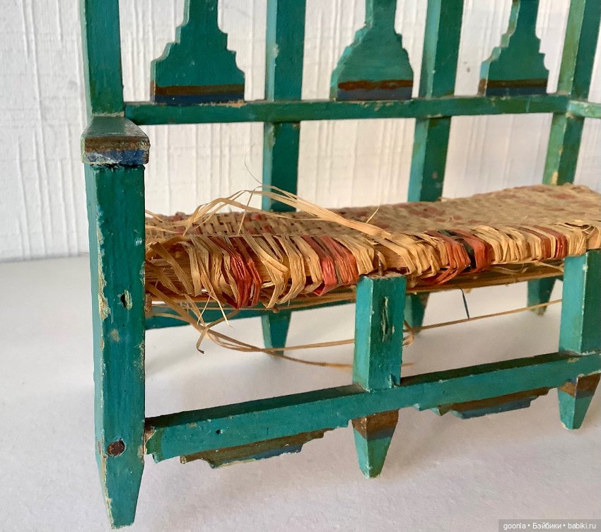 Кукольная скамейка — Антикварные игрушки (фото 5)