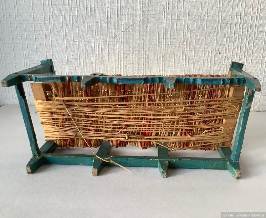 Кукольная скамейка — Антикварные игрушки (фото 8)