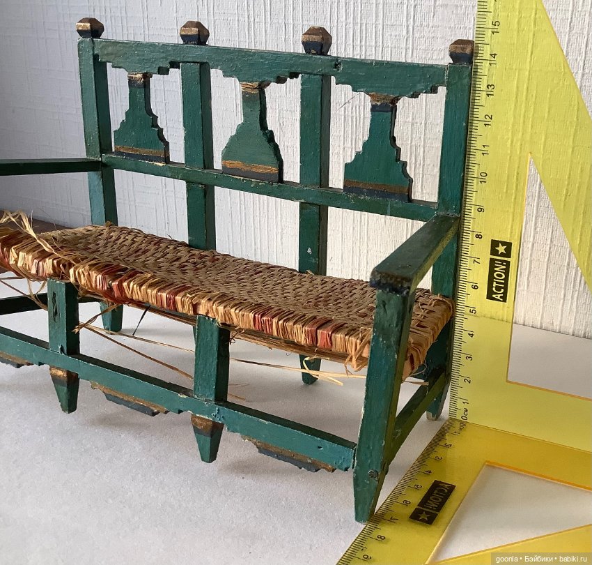 Кукольная скамейка — Антикварные игрушки (фото 7)