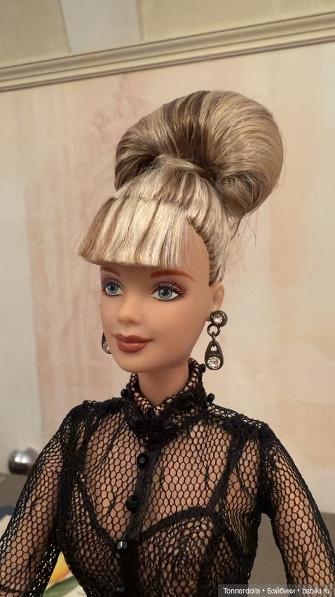 Кукла Барби коллекционная Чистая Прозрачная Иллюзия Barbie Nolan Miller Sheer Illusion Mattel (фото 2)