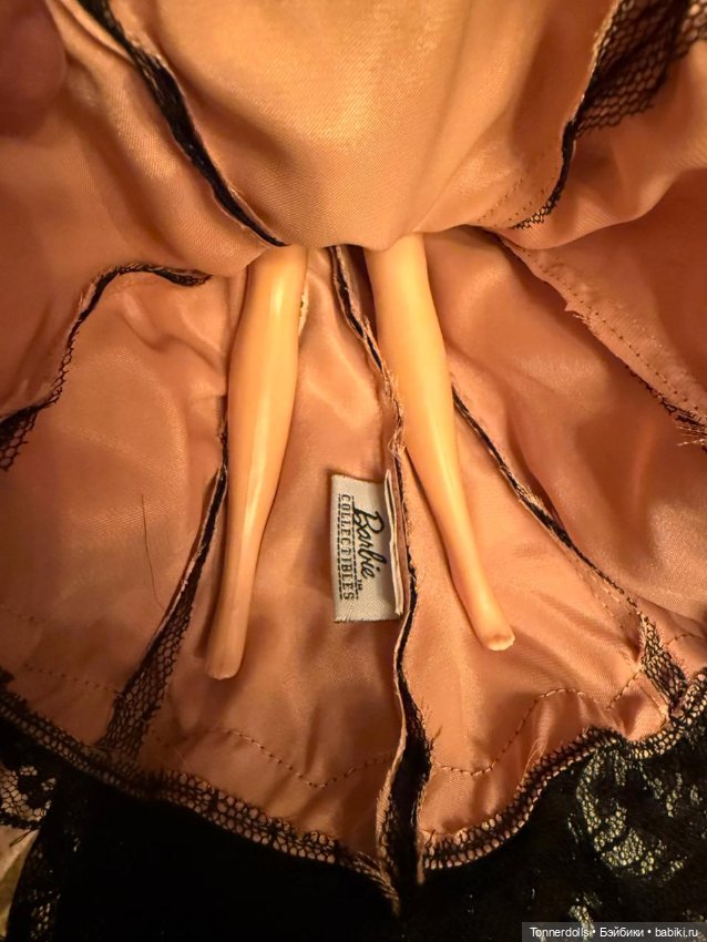 Кукла Барби коллекционная Чистая Прозрачная Иллюзия Barbie Nolan Miller Sheer Illusion Mattel (фото 9)