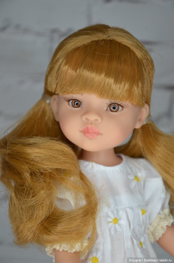 Ксения Паола Рейна, рассрочка