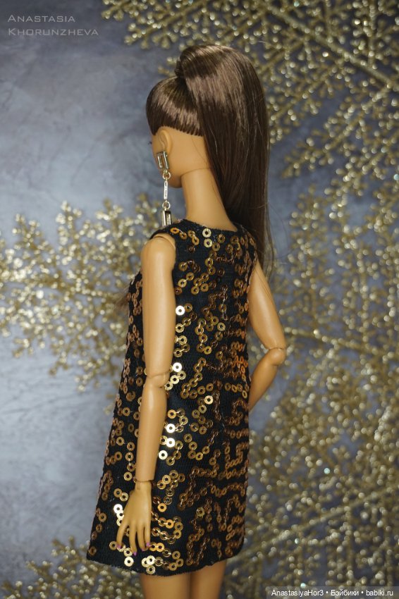 Платье с пайетками для куклы Poppy Parker (фото 5)