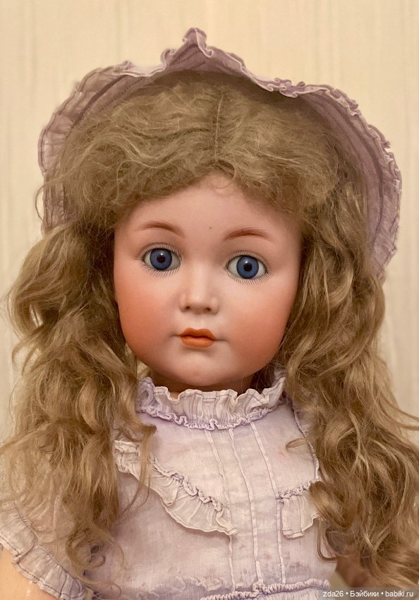 Роскошная закрыторотая кукла KR 117 (фото 5)