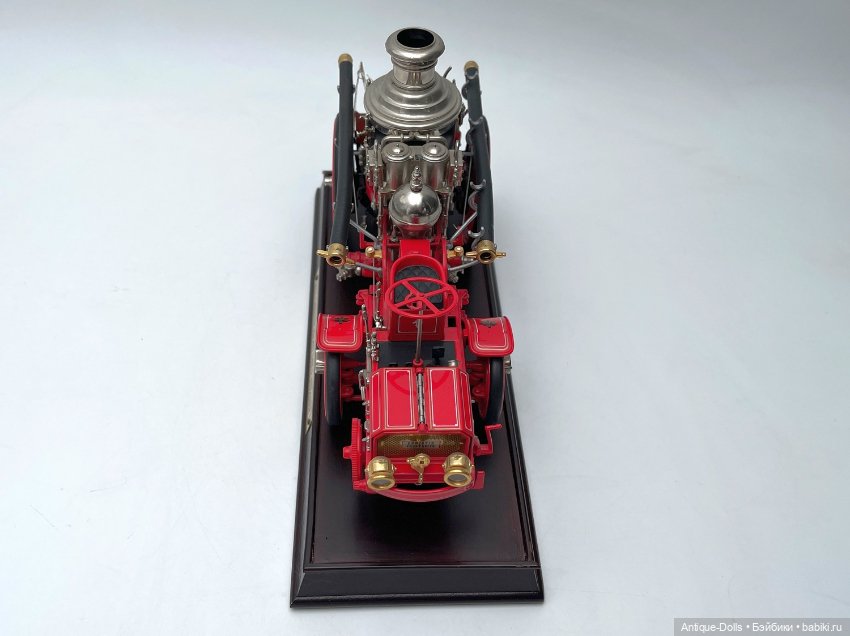 Коллекционная модель 1912 Christie Front Drive Steamer (масштаб 1:24) (фото 5)