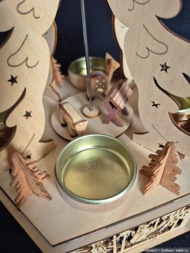 Пирамида «Новогодняя» — Книги (фото 3)