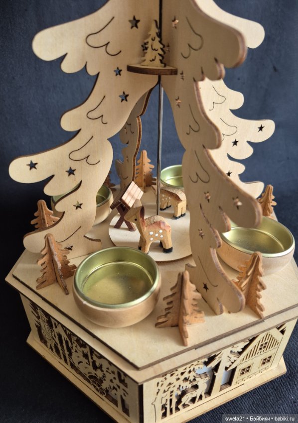 Пирамида «Новогодняя» — Книги (фото 2)