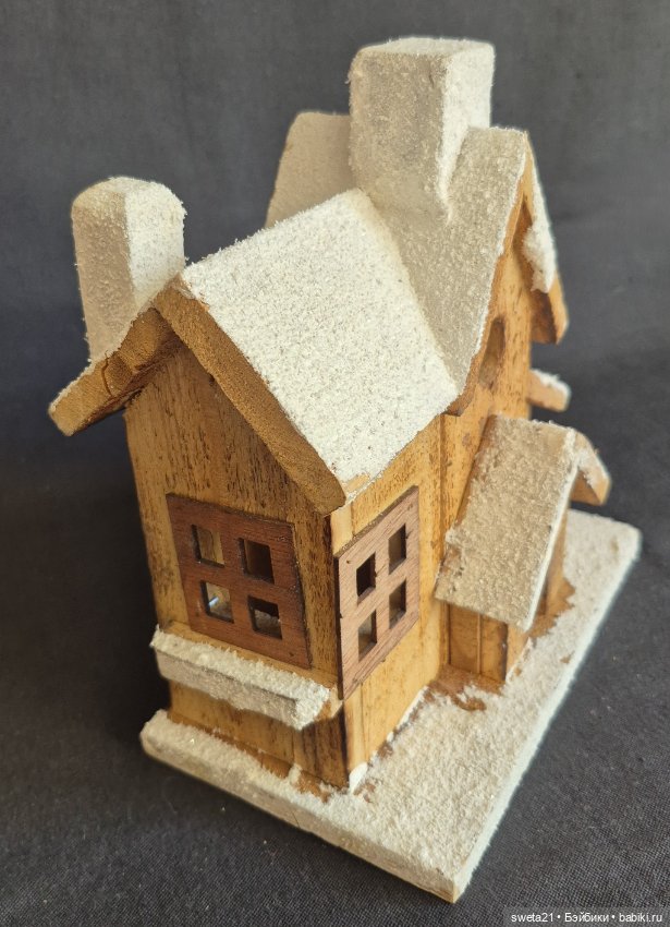 Деревянный домик — Книги (фото 3)