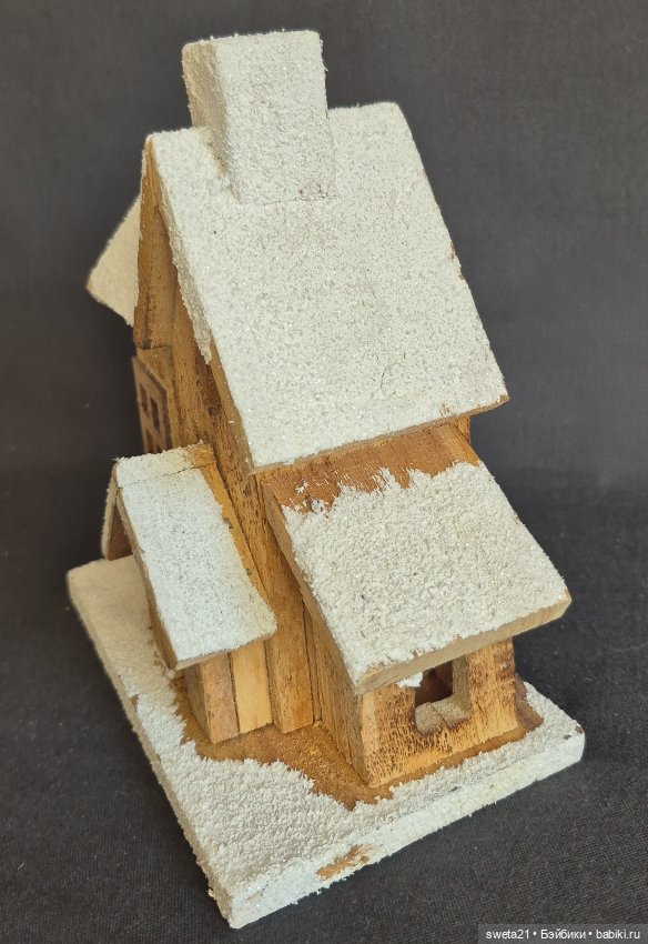 Деревянный домик — Книги (фото 4)