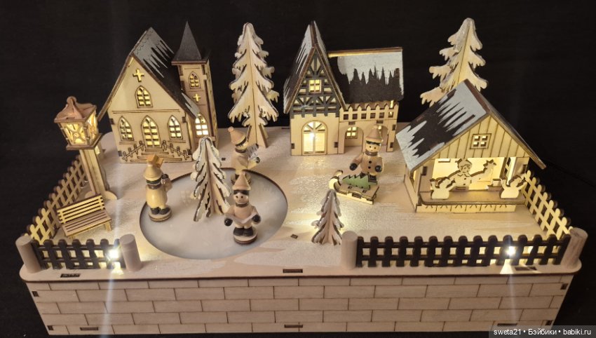 Композиция «Зимняя деревенская деревня»