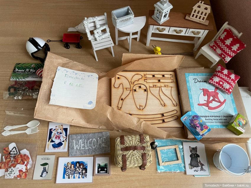 Мебель для кукол формата 1/6 и 1/12