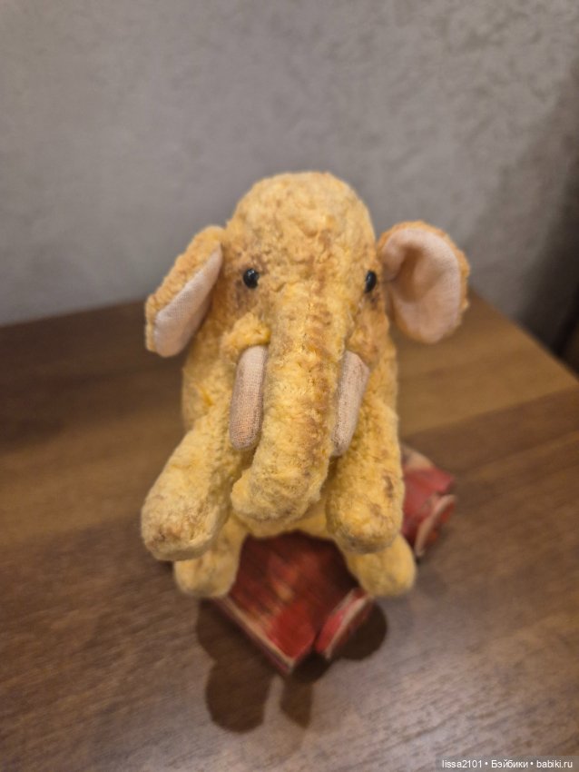 Авторский слоник на тележке