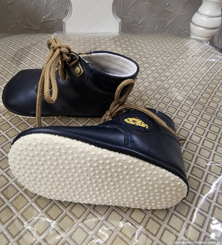 Ботиночки для большой куклы (фото 2)