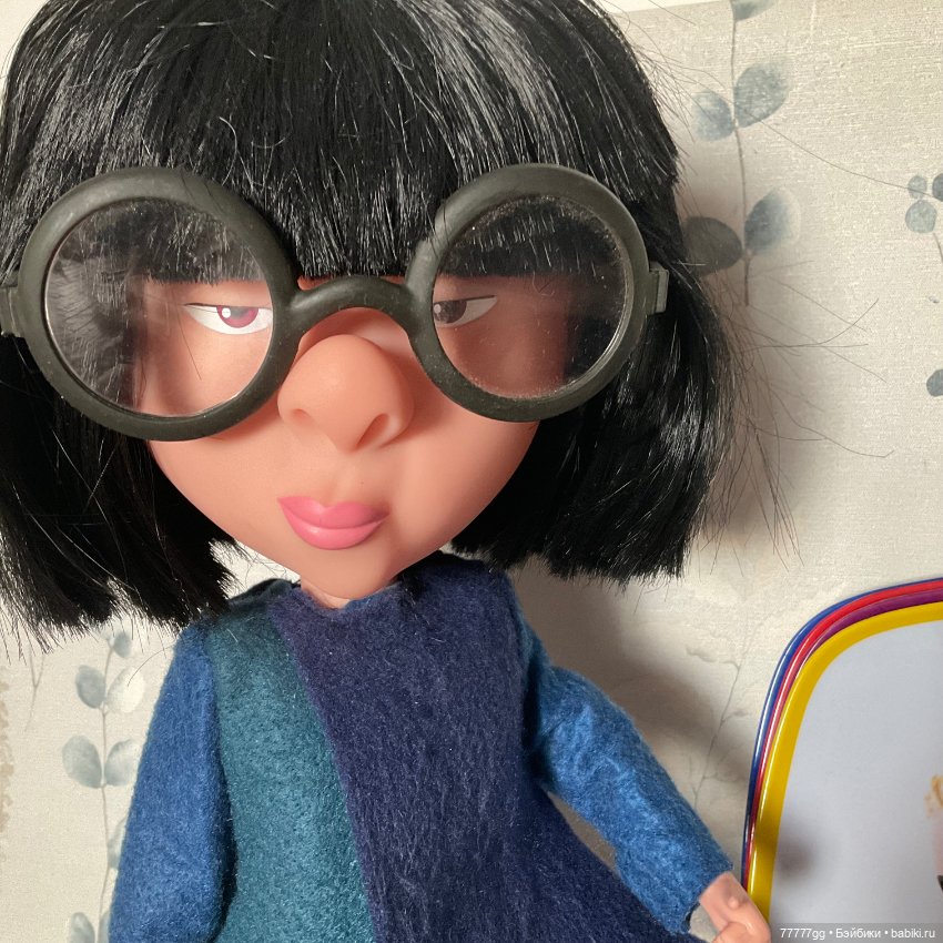 Модельерша Эдна и тарелки (фото 3)