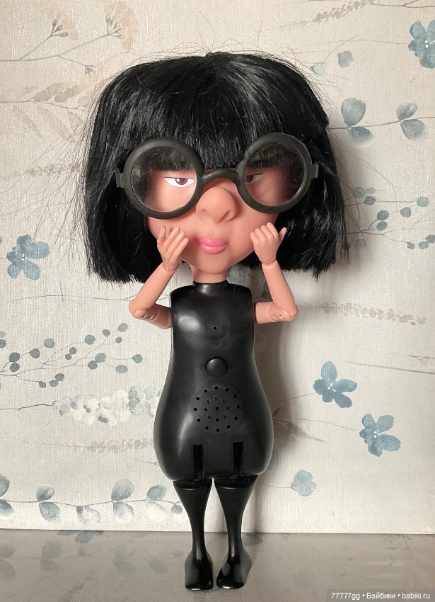 Модельерша Эдна и тарелки (фото 10)