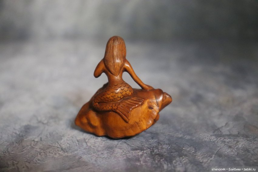 Нэцкэ "Русалочка на морской раковине"