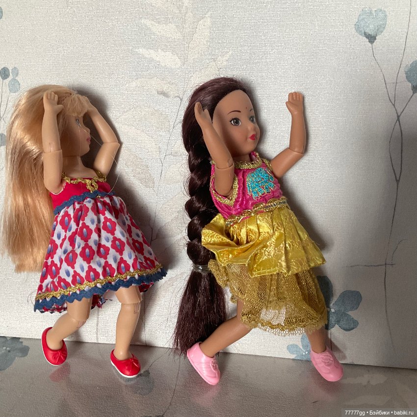 Две шарнирные куклы от Мадам Александер (фото 6)
