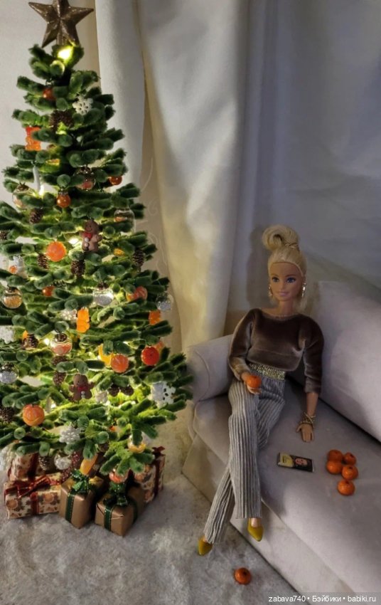 Маленькая ёлочка для кукол и интерьера (фото 3)