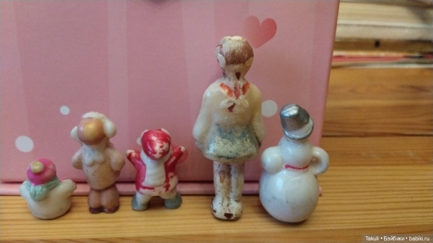 Набор игрушек Зима и пионерка колкий пластик СССР (фото 2)