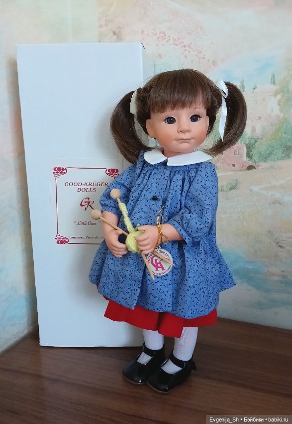 Клубная куколка Close knit от Джулии Гуд-Крюгер, Julie Good-Kruger