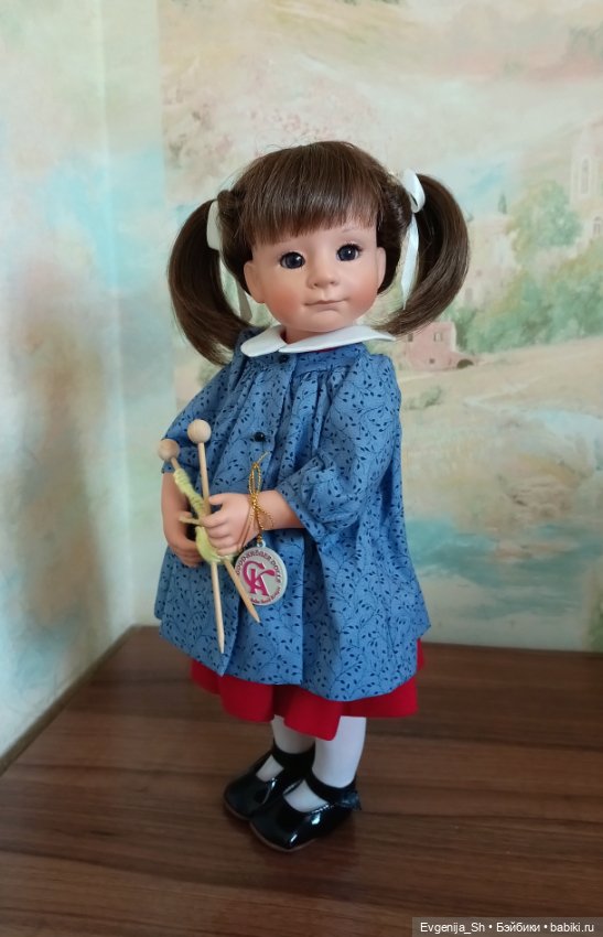 Клубная куколка Close knit от Джулии Гуд-Крюгер, Julie Good-Kruger (фото 2)