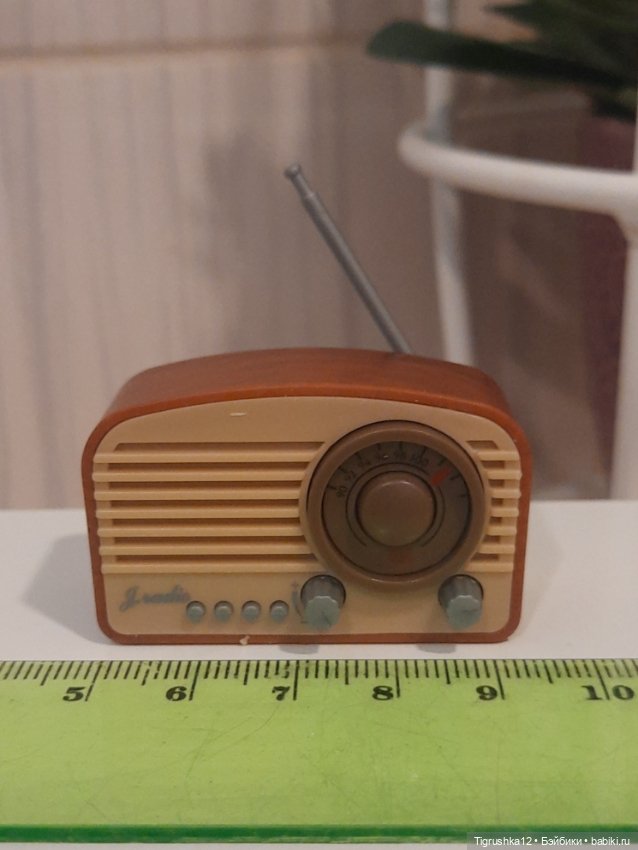 Радиоприемник — Аксессуары для кукольных фотосессий (фото 3)