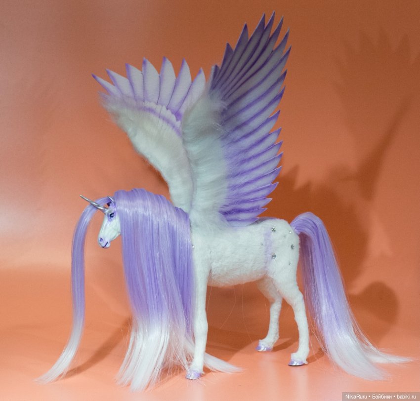 Пегас в смешанной технике, лошадь (фото 3)